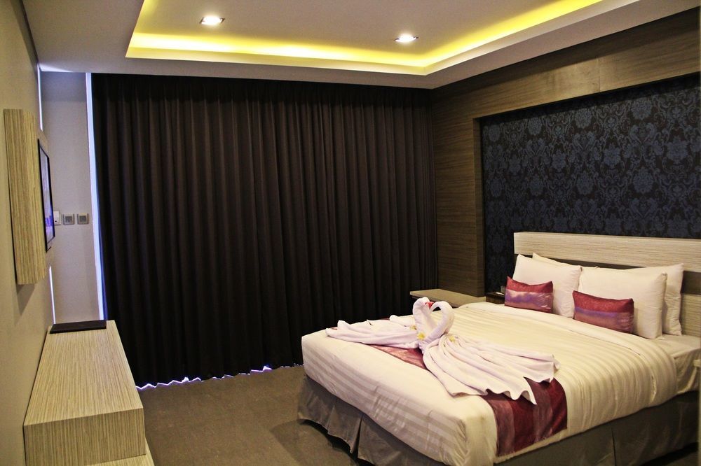 Transera Kamini Legian Hotel מראה חיצוני תמונה