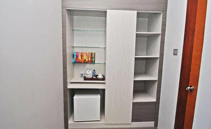 Transera Kamini Legian Hotel מראה חיצוני תמונה